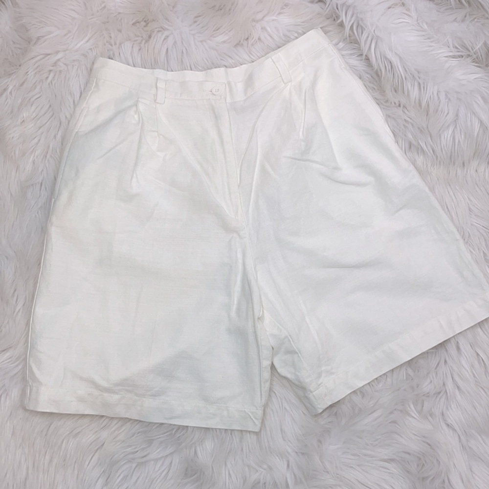 LinenCotton Pleated HighWaist Pocket Shorts